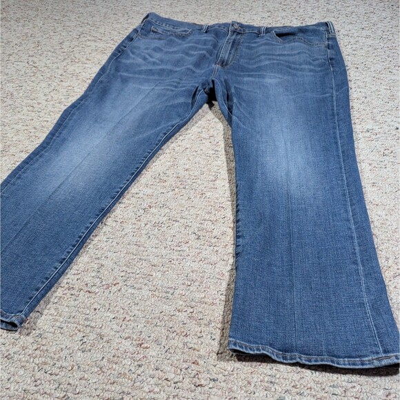 Lucky Brand Jeans Mens 46x30 Blue 181 Relaxed Fit Straight Leg Stretch Denim - Picture 2 of 13